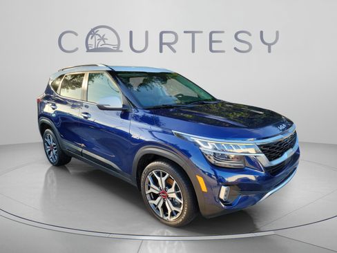 Certified 2023 Kia Seltos SX AWD/4WD image 5