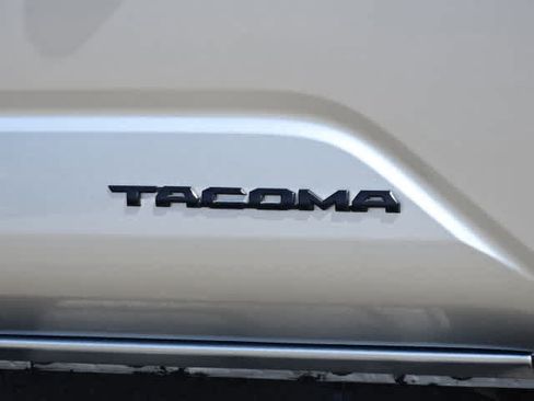 Certified 2025 Toyota Tacoma TRD Sport RWD image 9