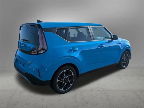 Used 2024 Kia Soul EX image 7