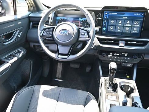 New 2026 Subaru Outback Limited AWD/4WD image 9