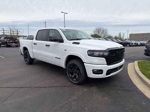 Used 2026 RAM 1500 Big Horn AWD/4WD image 7