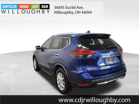 Used 2020 Nissan Rogue SV AWD/4WD image 6