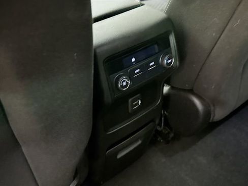 Used 2019 GMC Acadia SLE w/ LPO, Floor Liner Package image 24