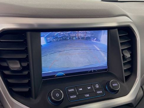 Used 2018 GMC Acadia SLE w/ Driver Alert Package I FWD image 15