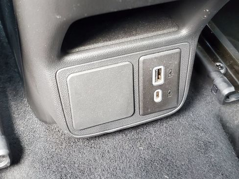 Used 2024 Buick Encore GX Sport Touring AWD/4WD image 13