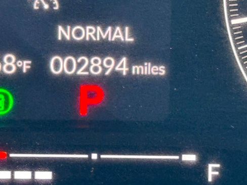 Used 2025 Honda Civic Sport image 19