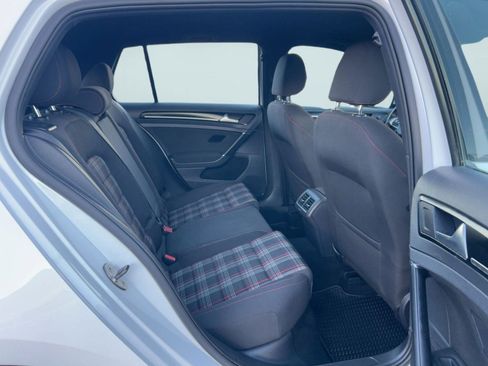 Used 2017 Volkswagen GTI S image 24