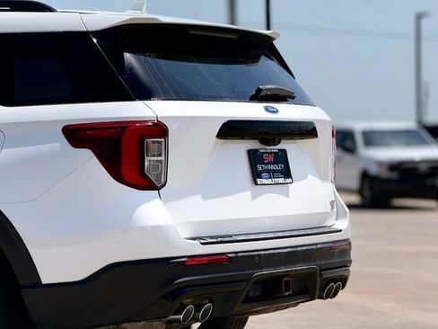 Used 2020 Ford Explorer ST w/ ST Street Pack AWD/4WD image 8