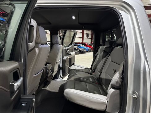 Used 2019 Chevrolet Silverado 1500 RST w/ All-Star Edition image 17