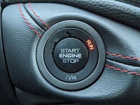 Certified 2024 Dodge Durango GT image 28