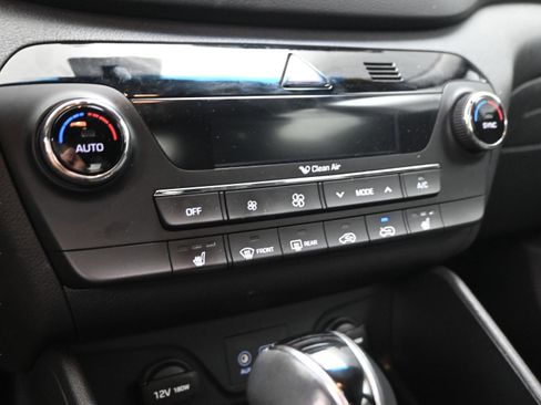 Used 2017 Hyundai Tucson SE Plus FWD image 30