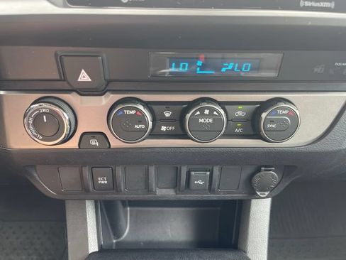 Used 2021 Toyota Tacoma SR AWD/4WD image 18