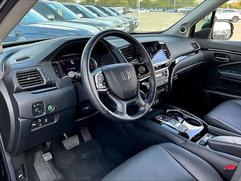 Used 2022 Honda Pilot Elite image 34