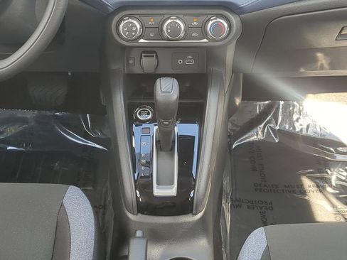 New 2025 Nissan Versa SV w/ Trunk Package image 18