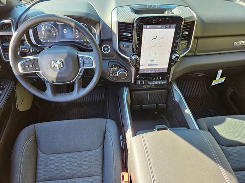 New 2026 RAM 1500 Big Horn AWD/4WD image 7