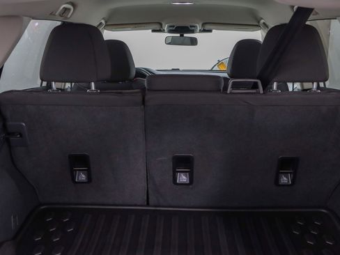 Used 2025 Subaru Outback Premium image 28