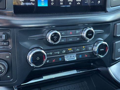 New 2025 Ford F150 Platinum w/ Equipment Group 702A High image 24