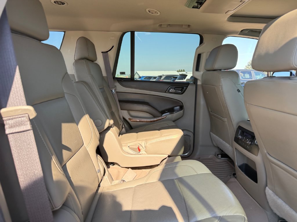 Used 2019 Chevrolet Tahoe Premier AWD/4WD image 38