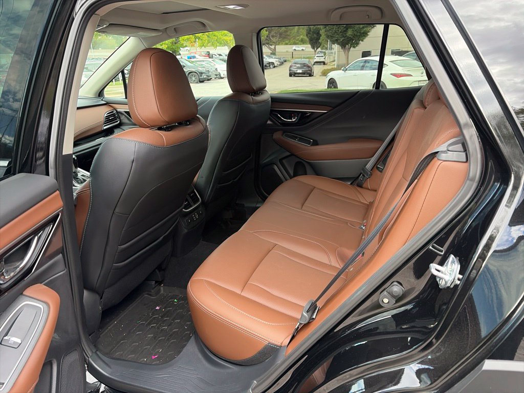 Used 2025 Subaru Outback Touring XT AWD/4WD image 9
