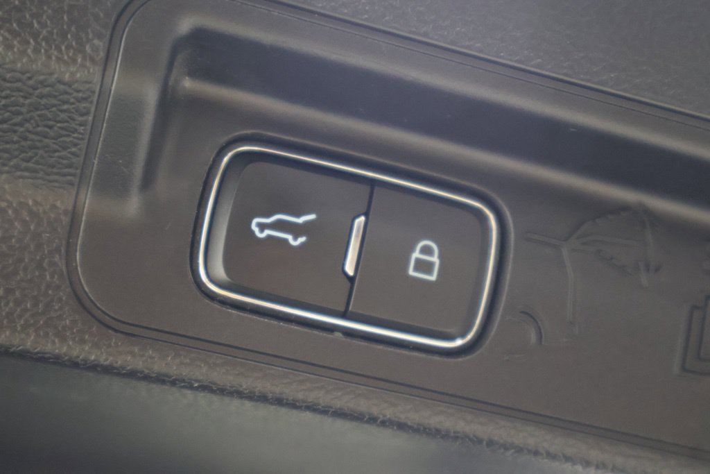 Used 2021 Ford Explorer ST w/ Equipment Group 401A AWD/4WD image 45