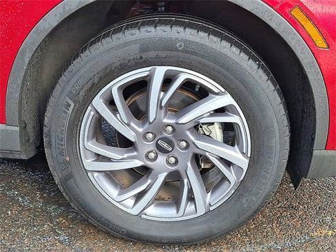 Used 2023 Lincoln Corsair AWD image 8