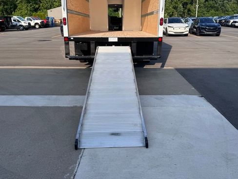 New 2026 Ford E-450 and Econoline 450 Super Duty w/ Power Equipment Group image 10