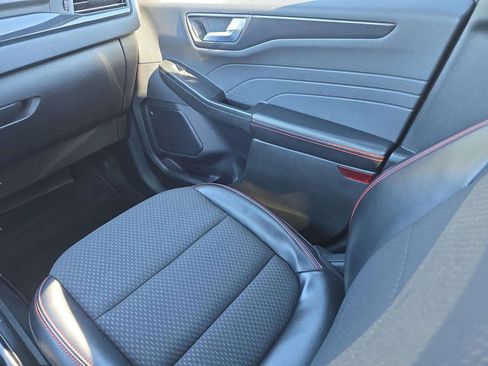 Used 2024 Ford Escape ST-Line AWD/4WD image 31