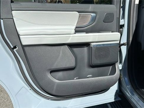 New 2025 Ford Expedition Max Platinum w/ Platinum Ultimate Package image 21