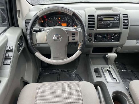 Used 2008 Nissan Frontier SE w/ SE Value Truck Pkg image 23