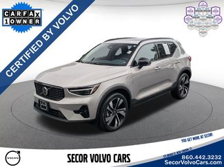 Used 2023 Volvo XC40 B5 Ultimate w/ Protection Package Premier AWD/4WD video 1