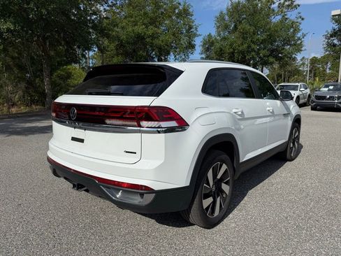 Used 2025 Volkswagen Atlas Cross Sport SE AWD/4WD image 9