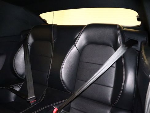Used 2019 Ford Mustang Premium image 16