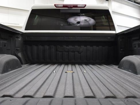 Used 2020 GMC Sierra 2500 AT4 w/ AT4 Premium Package image 26