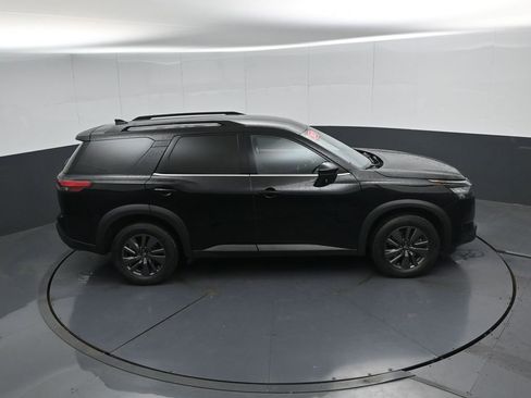 Used 2024 Nissan Pathfinder SV AWD/4WD image 46