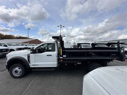 New 2024 Ford F550 4x4 Regular Cab Super Duty image 8