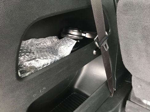 Used 2018 Chrysler Pacifica Touring-L w/ Premium Audio Group image 32