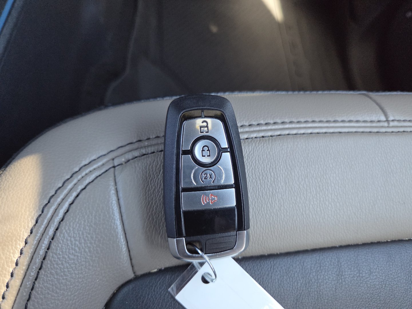 Used 2023 Ford Bronco Wildtrak AWD/4WD image 35