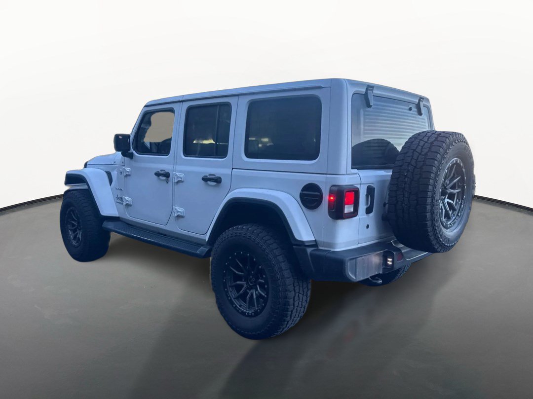 Used 2020 Jeep Wrangler Unlimited Sahara w/ Uconnect 4C Nav & Sound Group AWD/4WD image 5