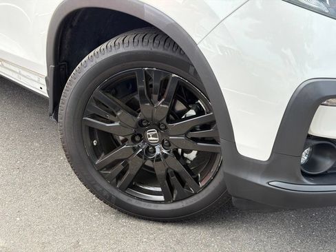 Used 2021 Honda Pilot Special Edition image 4