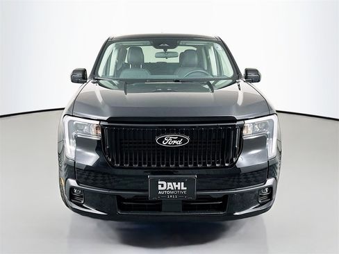 New 2025 Ford Maverick Lobo image 2