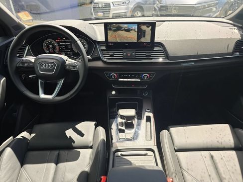 Used 2021 Audi Q5 2.0T Premium Plus AWD/4WD image 18