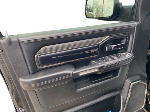 Used 2022 RAM 3500 Limited w/ Night Edition image 11