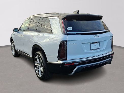 New 2026 Cadillac Vistiq Luxury image 3
