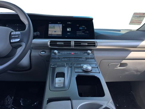 Used 2020 Hyundai Nexo Limited FWD image 11