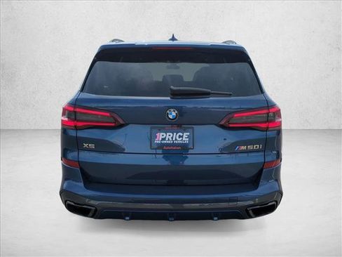 Used 2021 BMW X5 M50i image 7