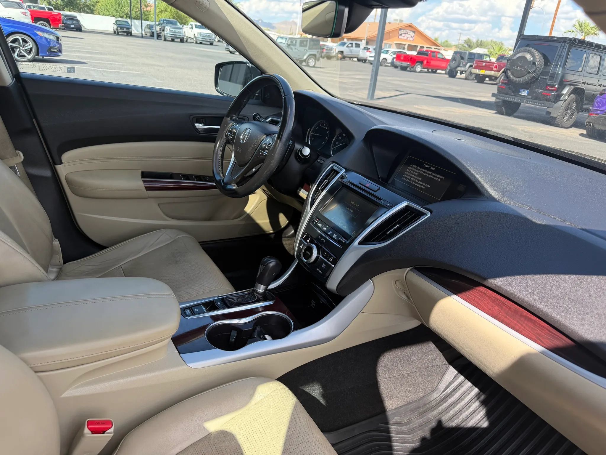 Used 2017 Acura TLX w/ Technology Package FWD image 26