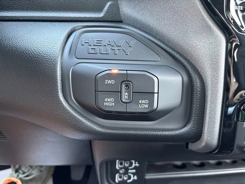 Used 2026 RAM 3500 Tradesman AWD/4WD image 5