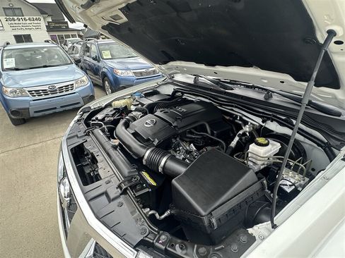 Used 2019 Nissan Frontier SV AWD/4WD image 24