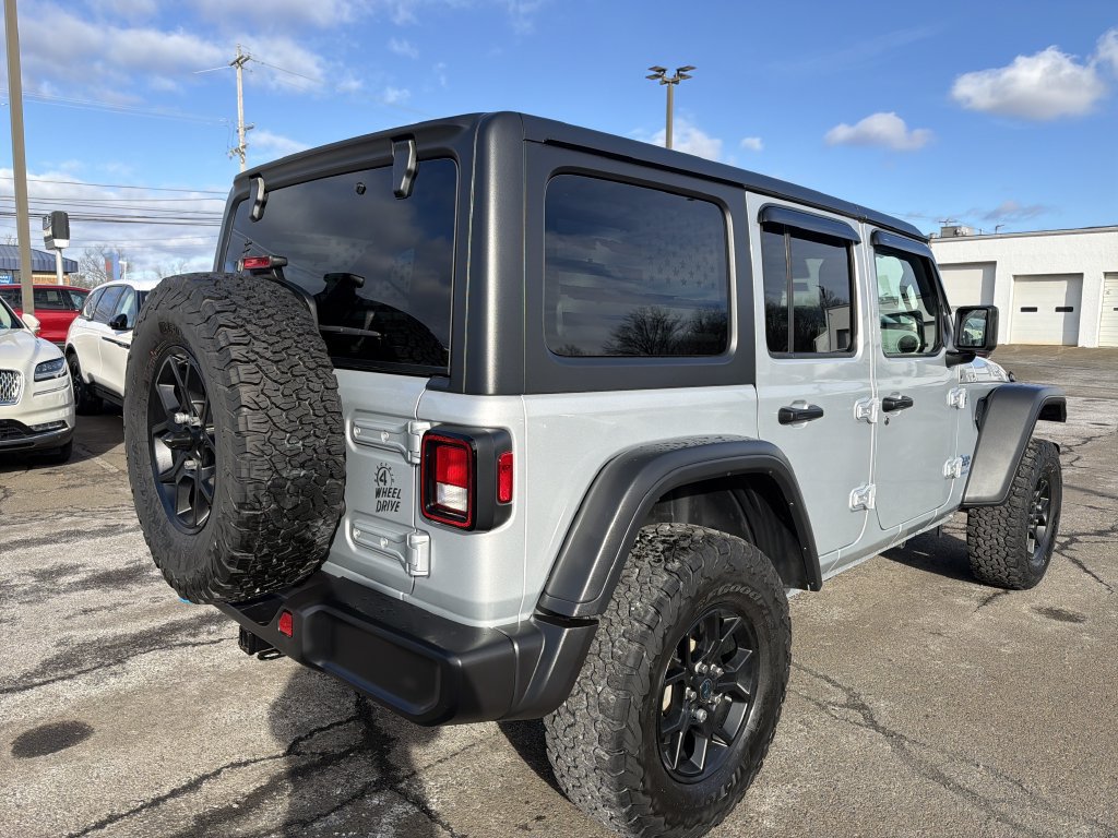 Used 2024 Jeep Wrangler Unlimited AWD/4WD image 7