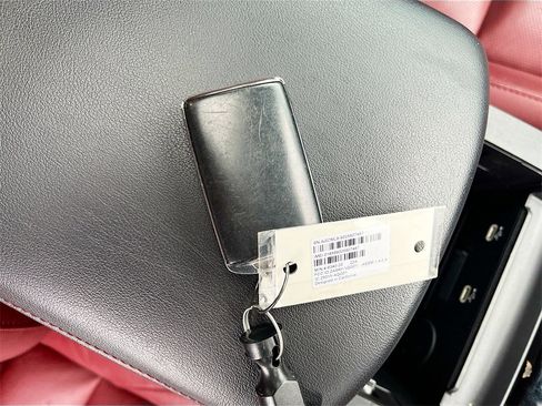 Used 2024 MAZDA MAZDA3 s image 34